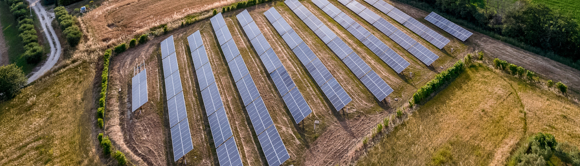 impianto fotovoltaico su terreno agricolo