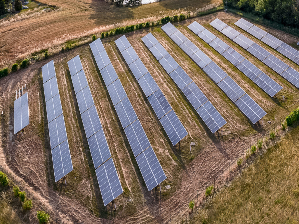 impianto fotovoltaico su terreno pg